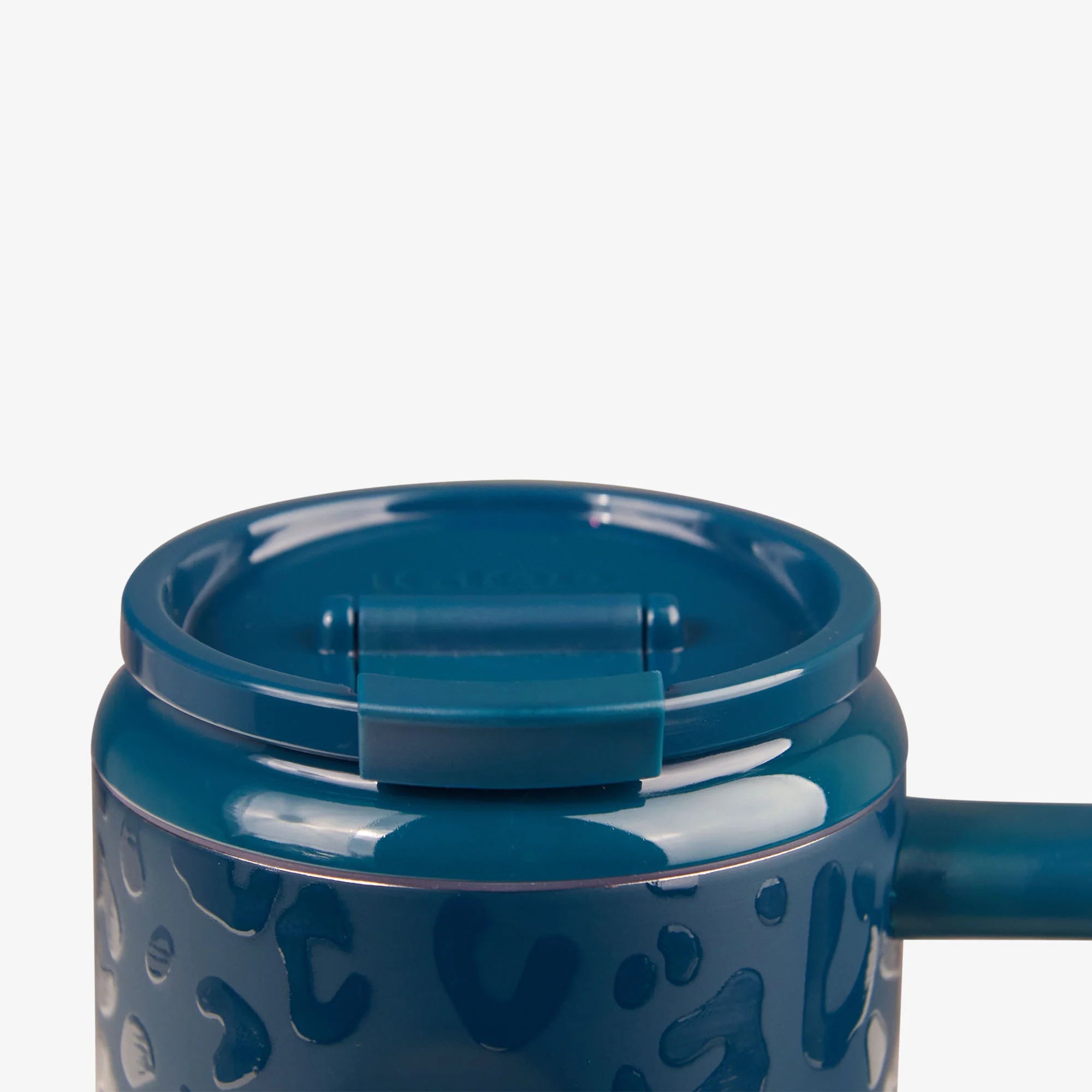lgloo Outdoor ColdMax NFL 32 Oz Leopard Flip n Sip Travel Mug - Image 40