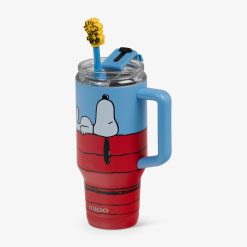 Alternative view of lgloo Outdoor ColdMax Snoopys Doghouse 32 Oz Travel Mug