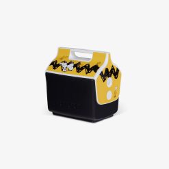 Alternative view of lgloo Outdoor ColdMax Charlie Brown Zigzag Little Playmate 7 Qt Cooler