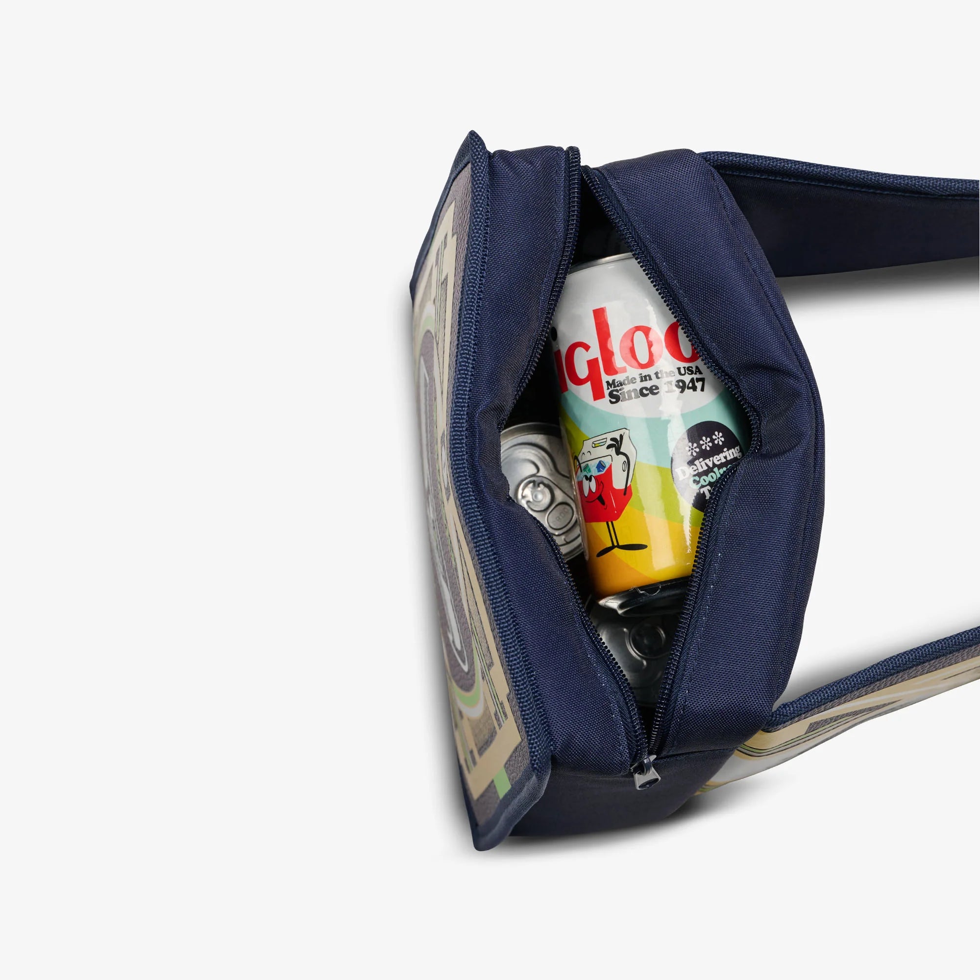 lgloo Outdoor ColdMax NFL WWE Cooler Fanny Pack - Image 20