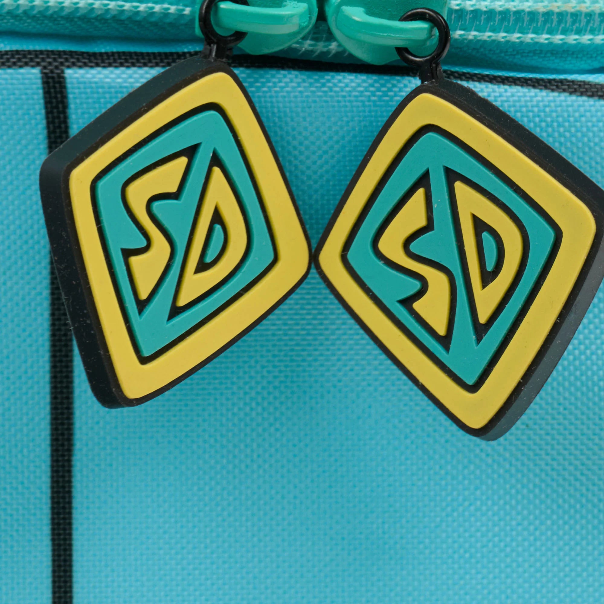 lgloo Outdoor ColdMax Scooby Doo Mystery Machine Cooler Bag - Image 6
